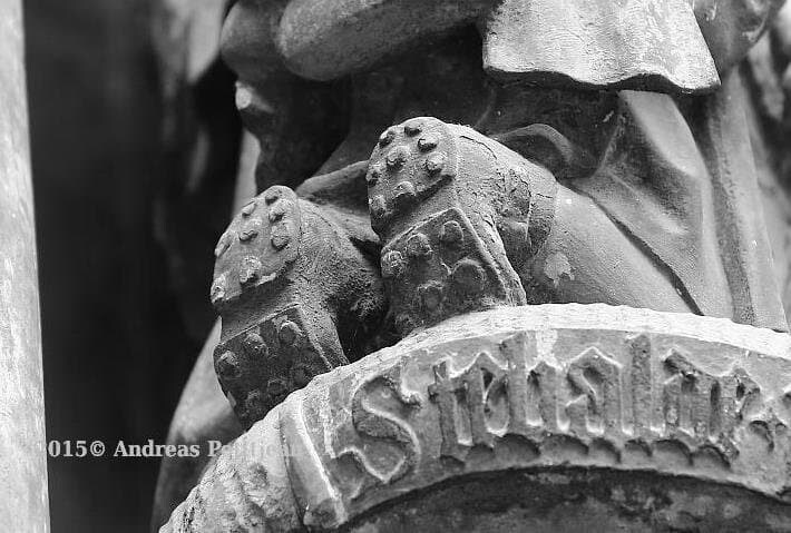 악역영애)중세 신발에는 신발자국이 존재했을까?_5.jpg