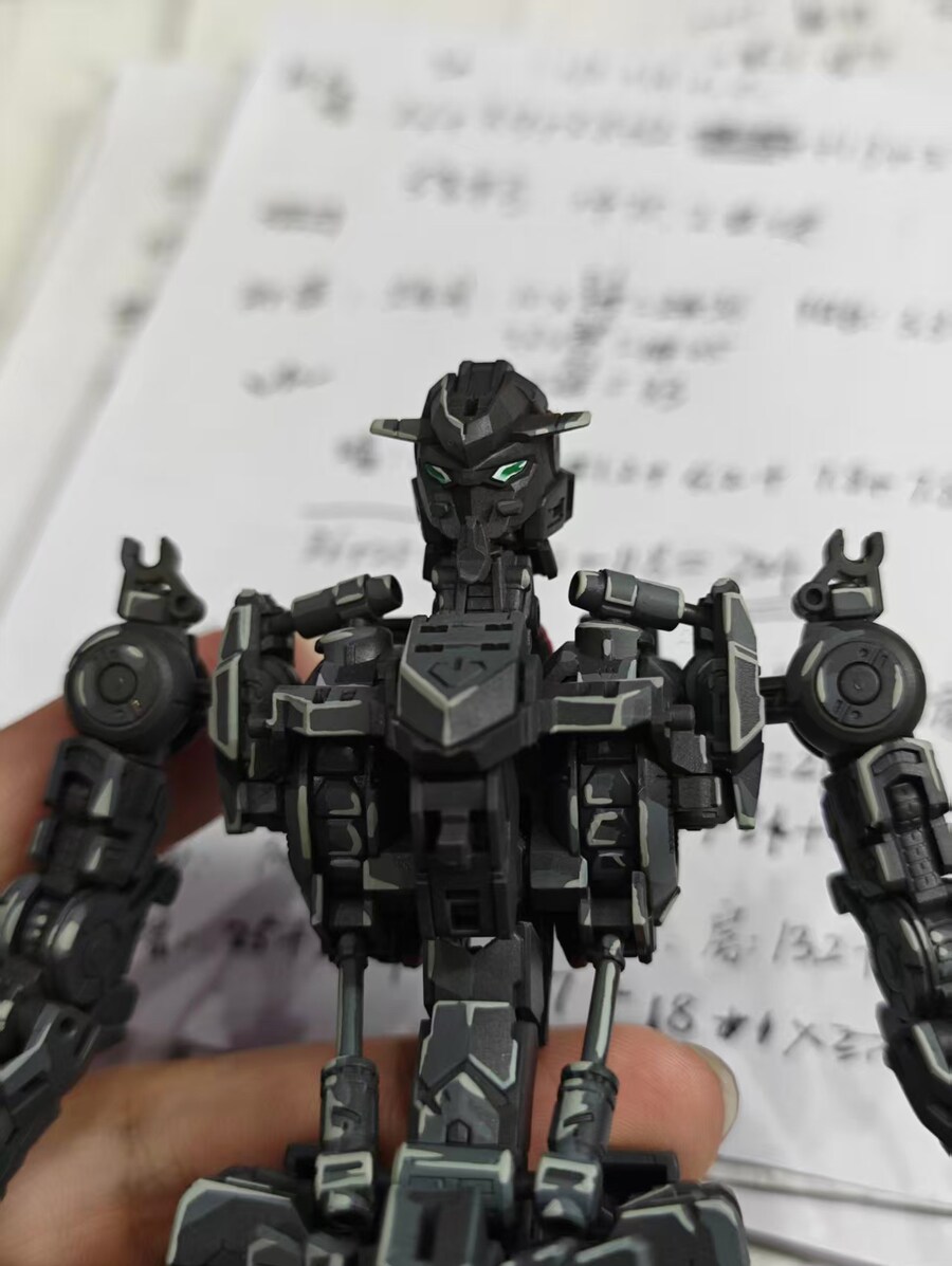 이번에 출시된 반다이 MG 발바토스 루프스 이차원 도색_3.jpg