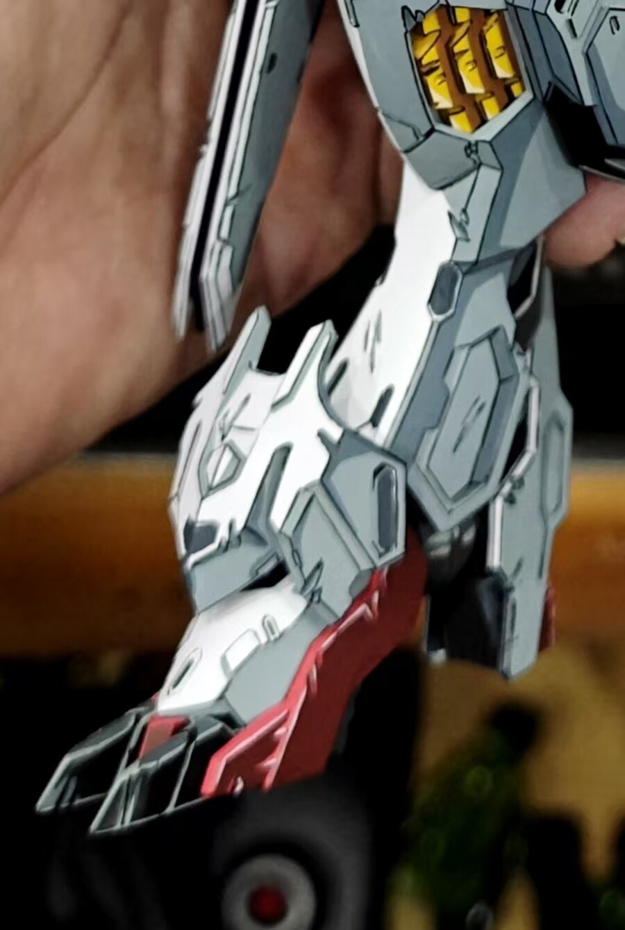 이번에 출시된 반다이 MG 발바토스 루프스 이차원 도색_11.jpg