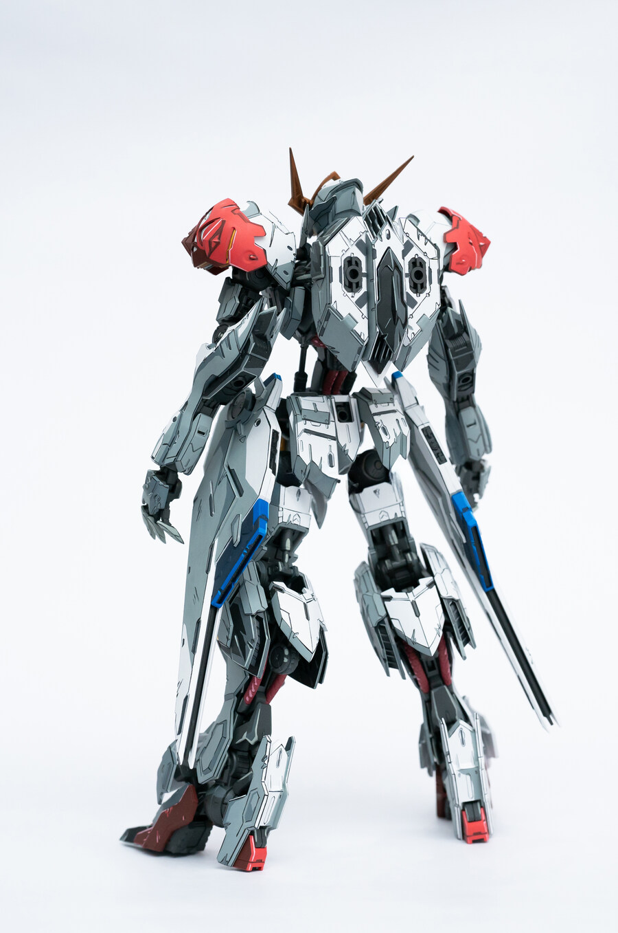 이번에 출시된 반다이 MG 발바토스 루프스 이차원 도색_19.jpg