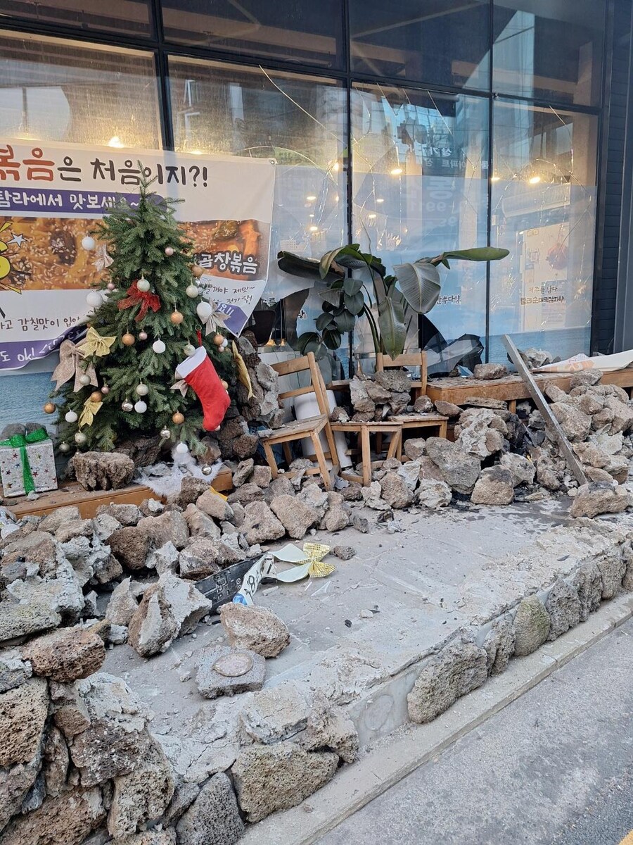 골목길 과속 사고 라고 우기는 운전자....._1.jpg