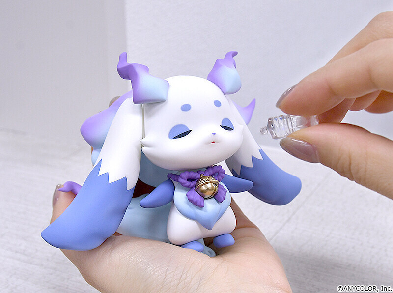 나 어제 새벽에 누가 쪽지로 뽀뽀쪽 남기고 갔던데_1.jpg