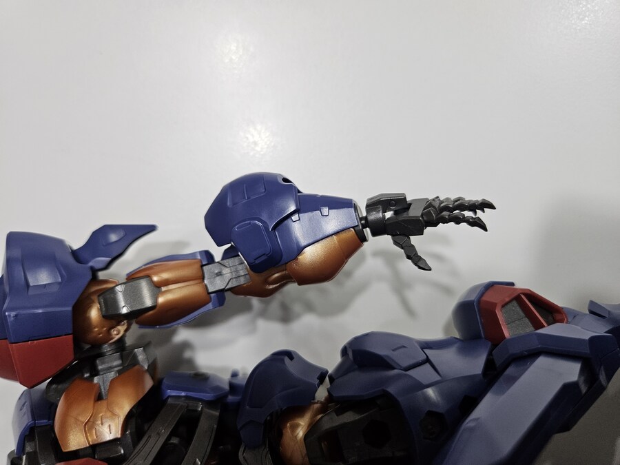 헥사기어 브이토르 썬더스트럭 조립했습니다. 만족감 200퍼!_4.jpg