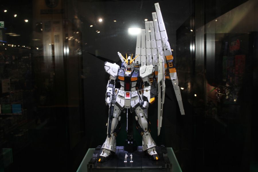 PG 언리쉬드 뉴 건담 도쿄점 신규 전시 사진_8.jpg