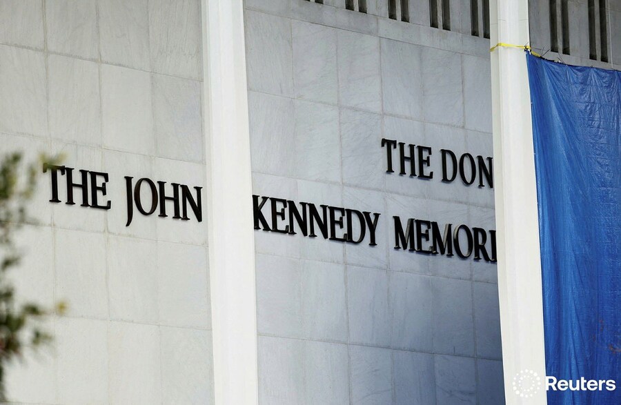 이름 바뀐다던 케네디 센터 근황_2.jpg