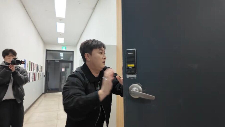 오랜만에 모교에 놀러간 이민정과 황제성_13.png