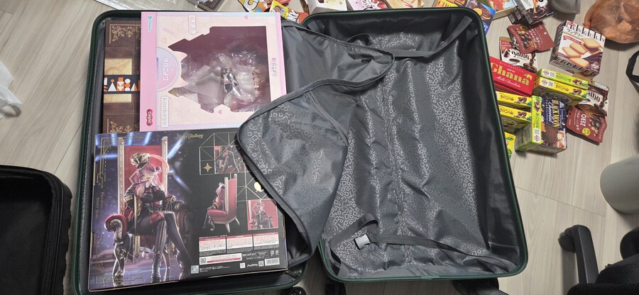 버튜버) 마린 피규어를 한국으로 가져가야하는데...._1.jpg