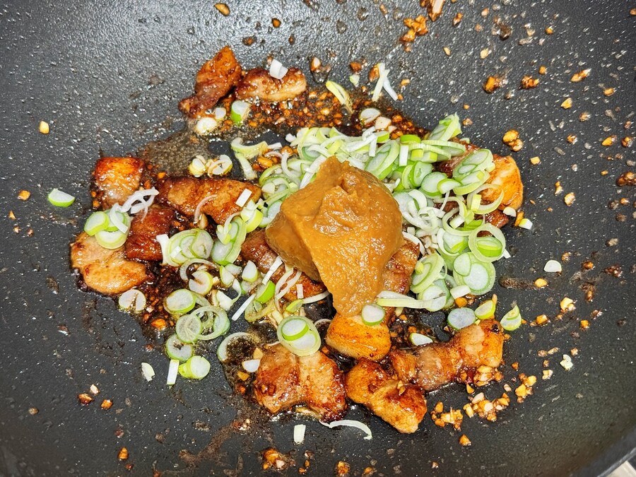 사리곰탕 미소라멘_6.jpg