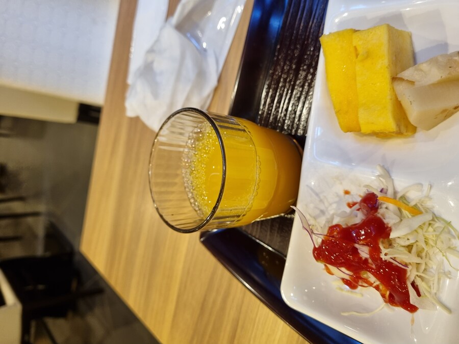 일본 워홀 32일차 교토 1박2일 호텔조식 니시키시장 탐방 도후쿠지(동복사)디저트_25.jpg