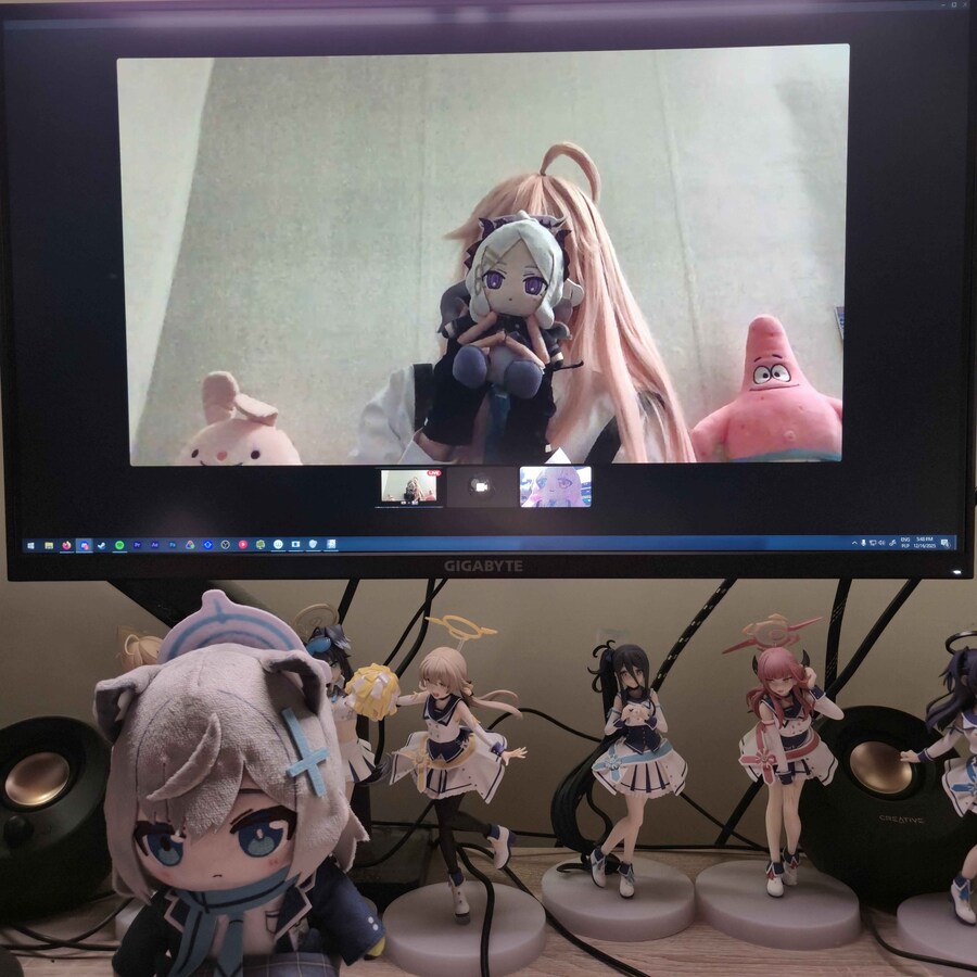 블루아카) 매번 호시노 인형 올리던 서양 호시노좌 근황...twit_2.jpg