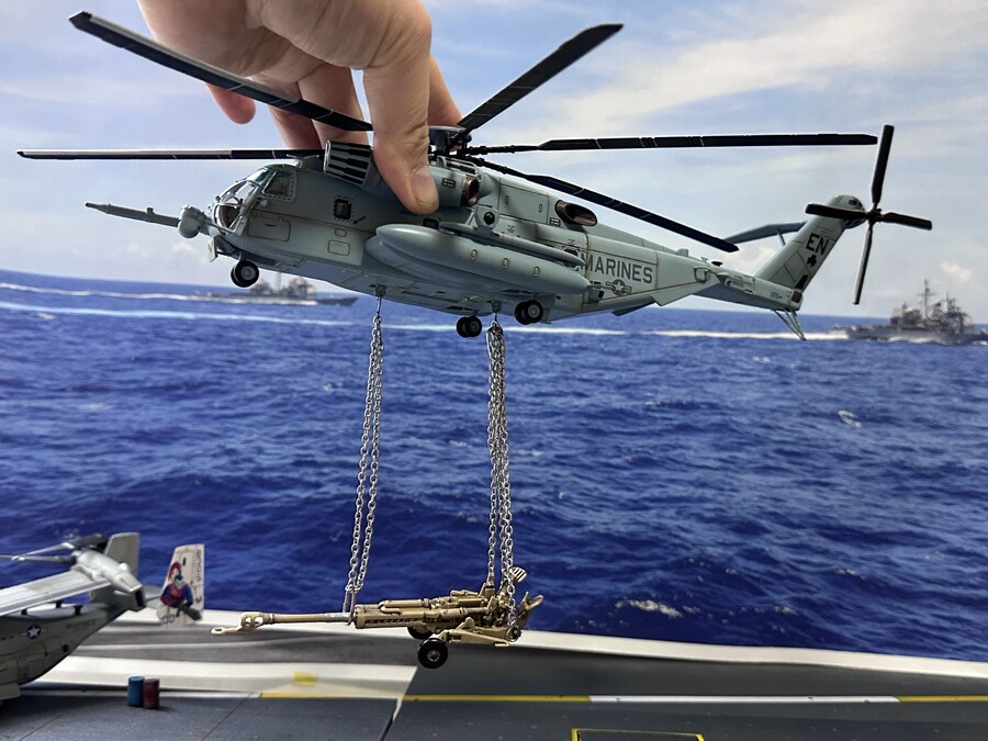 1/72 CH-53E 슈퍼스탤리온 화물수송_20.jpg