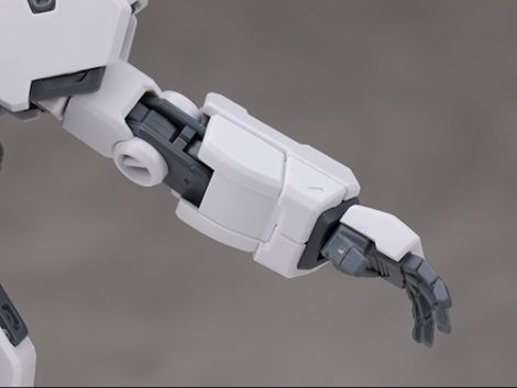 HGUC 1/144 건담 7호기 해외 리뷰_38.jpg