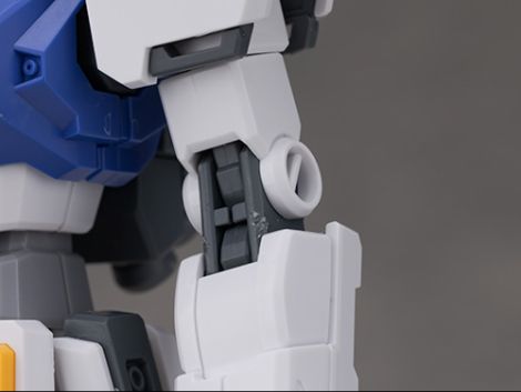 HGUC 1/144 건담 7호기 해외 리뷰_39.jpg