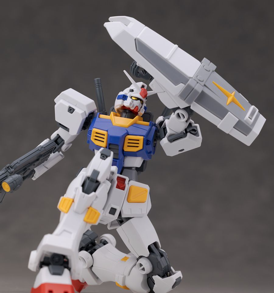 HGUC 1/144 건담 7호기 해외 리뷰_70.jpg