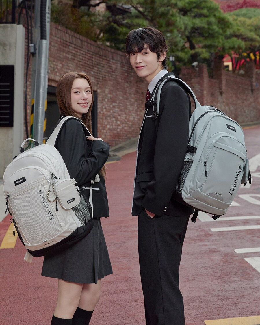 [피프티피프티] 문샤넬과 함께하는 디스커버리 라이크에어 신학기 백팩 🎒✨_1.jpg