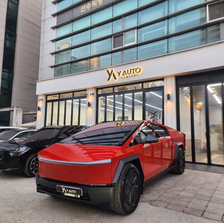 인천에서 목격된다는 빨간색 사이버트럭.jpg_4.jpg