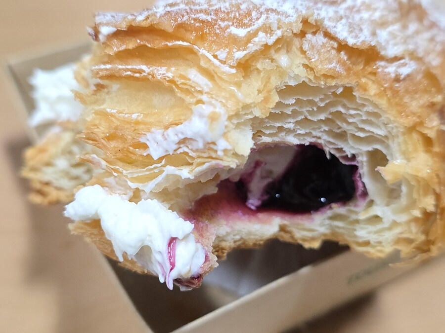 뚜레쥬르) 페스츄리 크림북_4.jpg