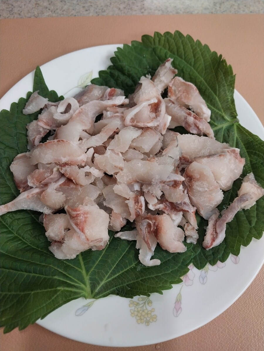 요즘 끝물~제철 밀치회_4.jpg