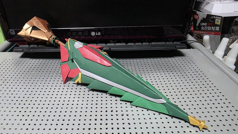 [종이로봇] 일레뷔스 Type.S (산타크로스)_3.jpg