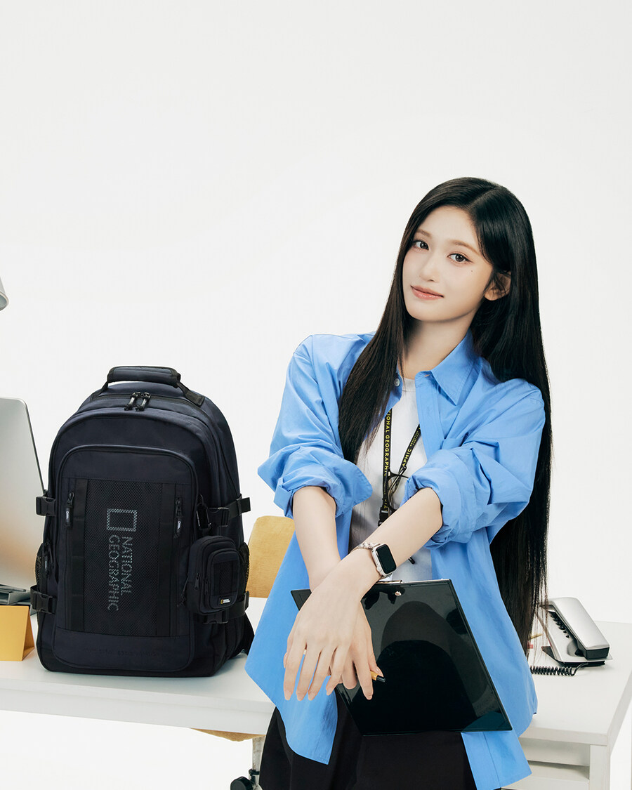 [IVE] 아이브 이서 내셔널지오그래픽 어패럴 26SS 스쿨 in 스타일_2.jpg