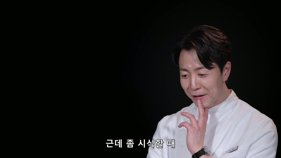 흑백요리사) ??? : 심사위원이 우리팀 음식을 너무 잘 먹는다._1.jpg