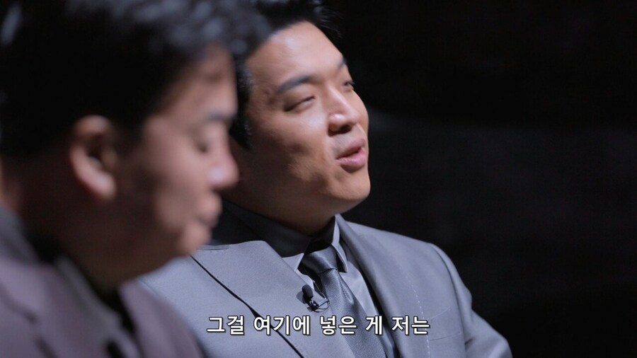 흑백요리사) ㅅㅍ) 꽃을 왕창 올린 요리를 만든 참가자_25.jpg