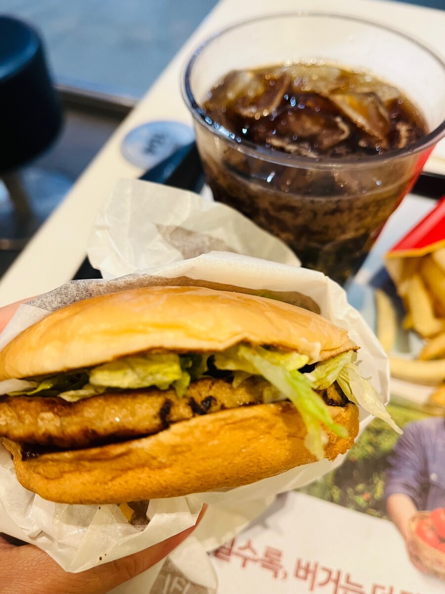 모바일 상품권 기한이 오늘까지 였던 맥도날드 "불고기 버거 세트"_4.jpg