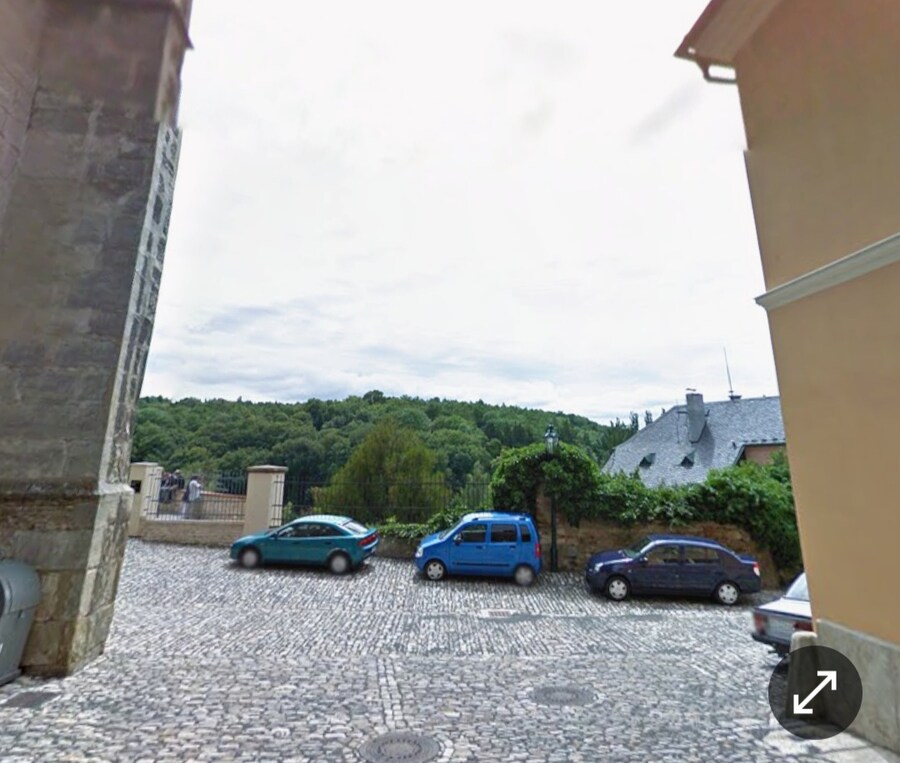 킹덤컴2 실제지역 로드뷰_24.jpg