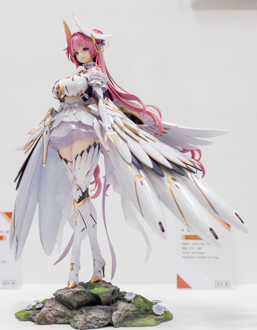 AGF2025 여성형 피규어 중심 나름 고퀄사진 - 아미아미편 (스압, 후방)_44.jpg