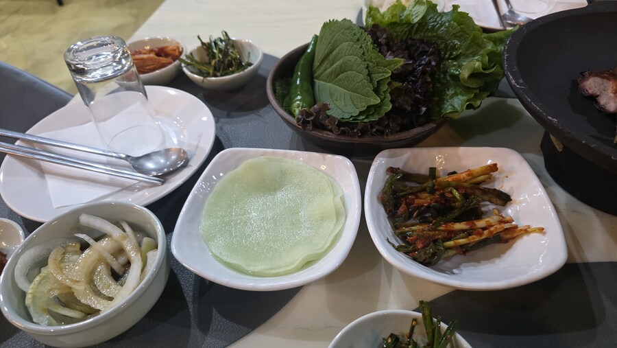 제주도) 숙소에서 먹은 돼지고기 바베큐_3.jpg