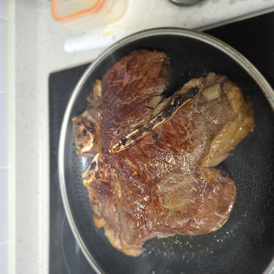 이브날 휘뚜루마뚜루 포터하우스_12.jpg