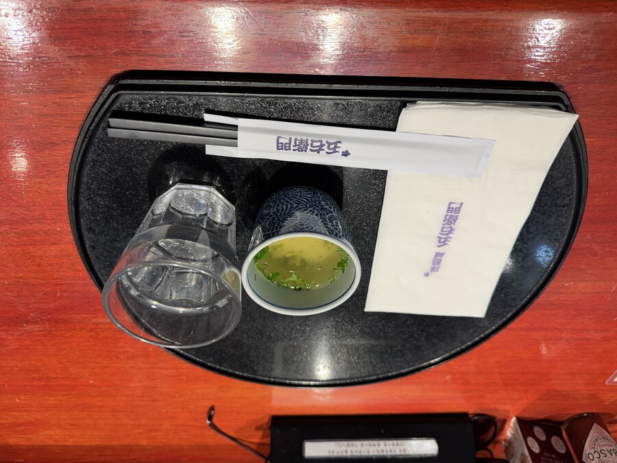 이틀 째 와인을 마시니 어째 별로네요._2.jpg