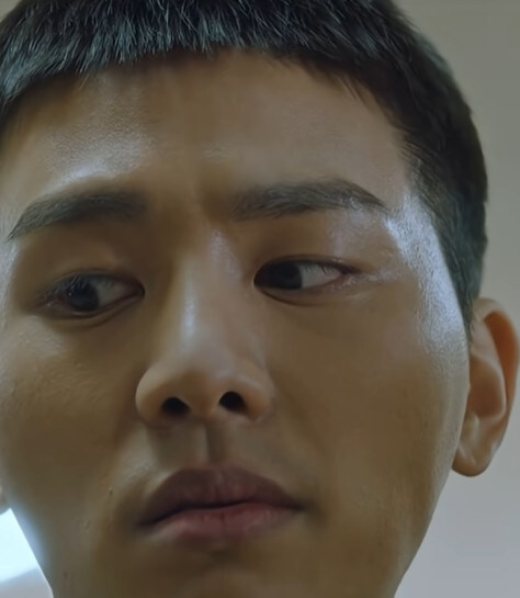 아무리 드라마라지만 너무 대놓고 말도 안되게 만든 작가_10.jpg