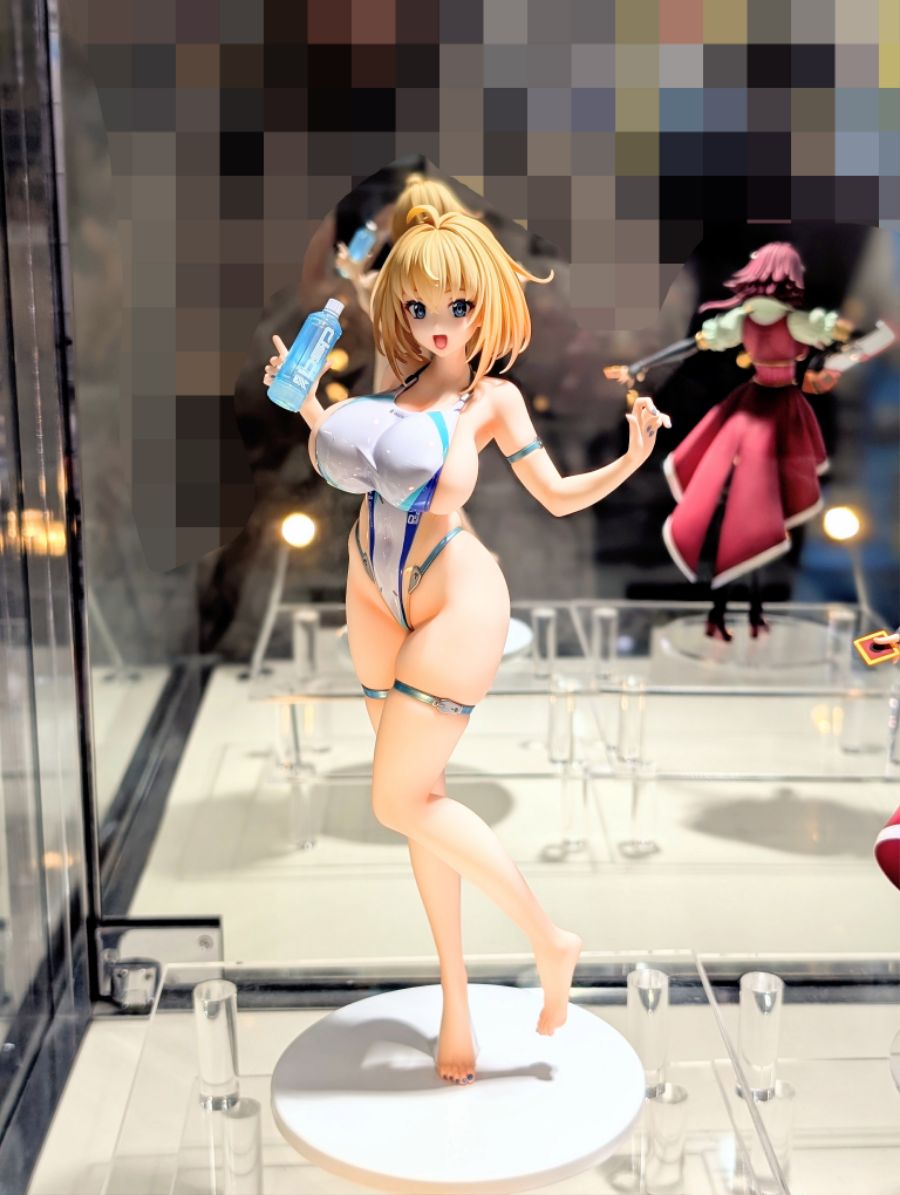 [AMAKUNI] X 아미아미 소피아 F 셔링 하이레그 수영복 Ver 전시 사진_7.jpg