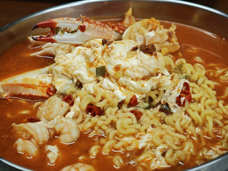 대충 끓여먹는 야식 라면_5.jpg