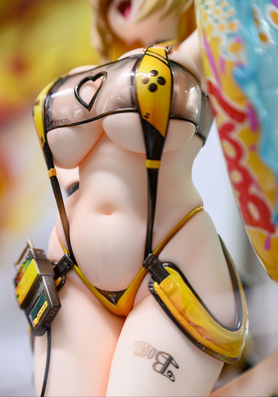 [하비 사쿠라] 1/7 승리의 여신: 니케 - 일레그：붐 앤 쇼크 전시 사진_3.jpg