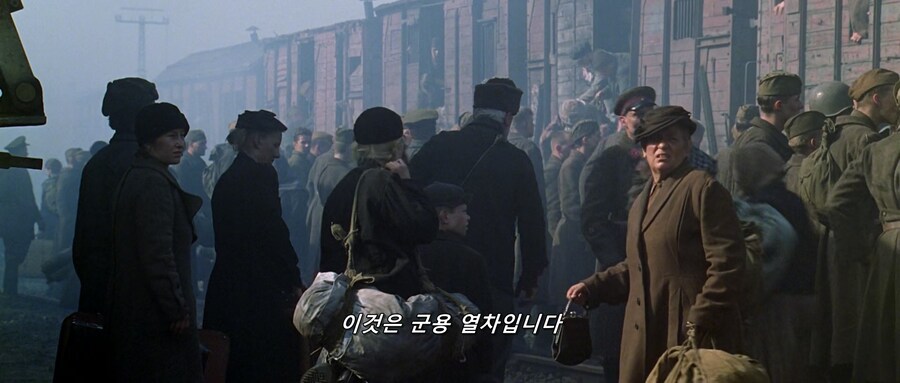 군용열차와 민간열차의 차잇점_3.jpg