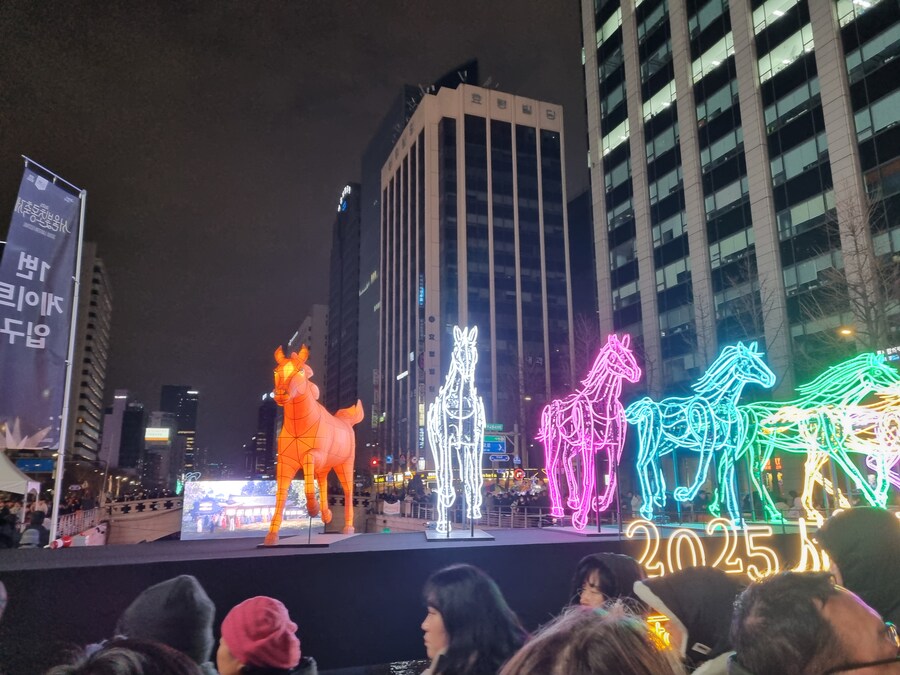 2025년 광화문 크리스마스 마켓 & 서울 빛초롱축제_46.jpg
