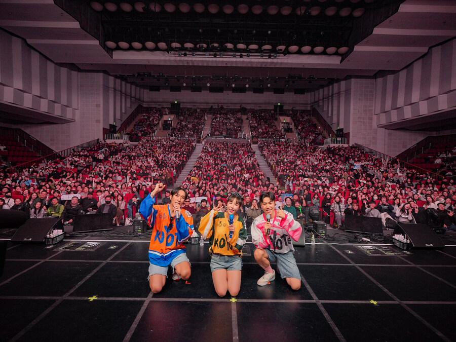 코요태, 전국투어 대미 장식..유성은·문원 깜짝 출연_1.jpg