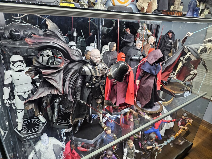 [핫토이] DX-45 베틀데미지 다스베이더 오프박스_45.jpg