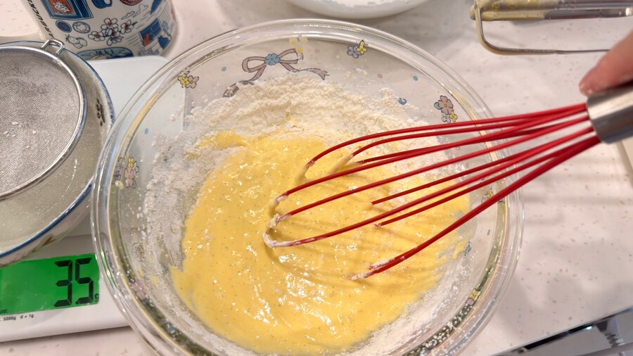 [야매 홈베이킹] 수플레 딸기 케이크_7.jpg