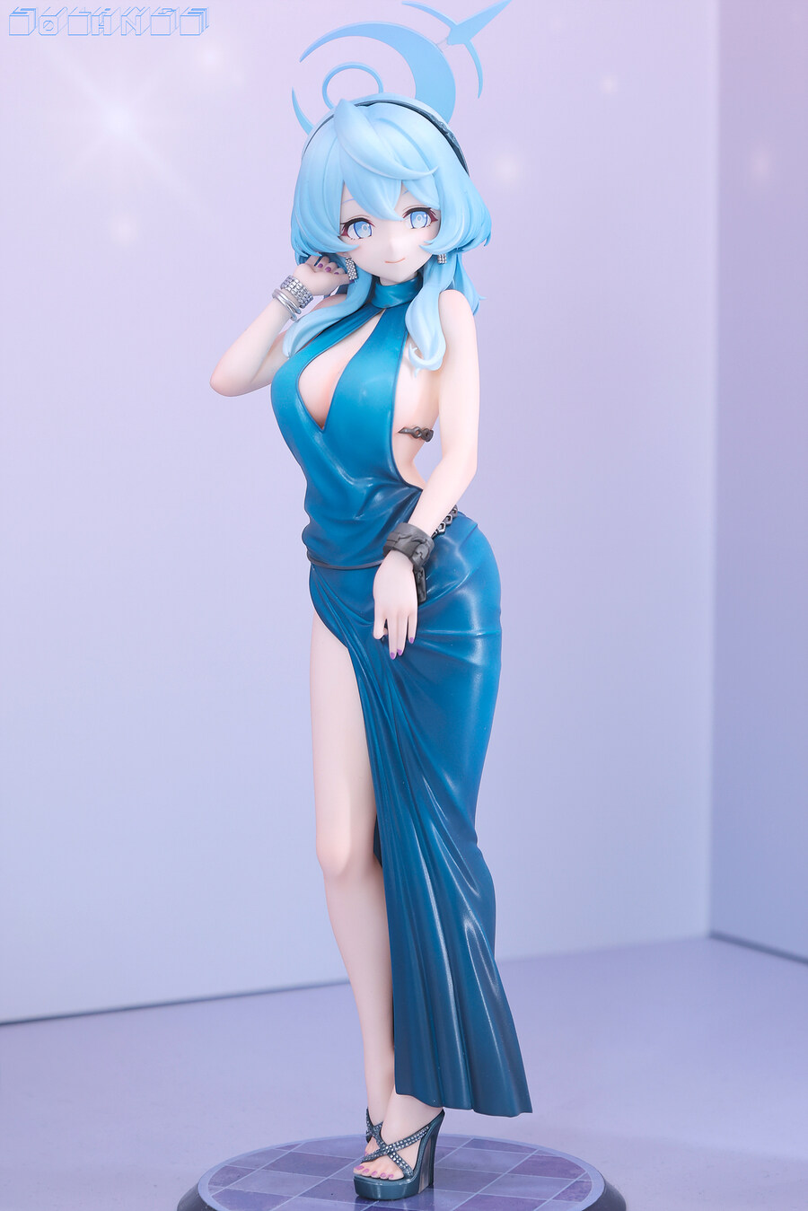 2025 행사장 미소녀 피규어_8.jpg