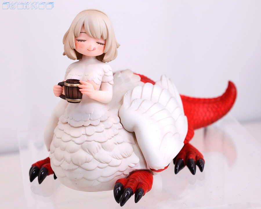 2025 행사장 미소녀 피규어_14.jpg