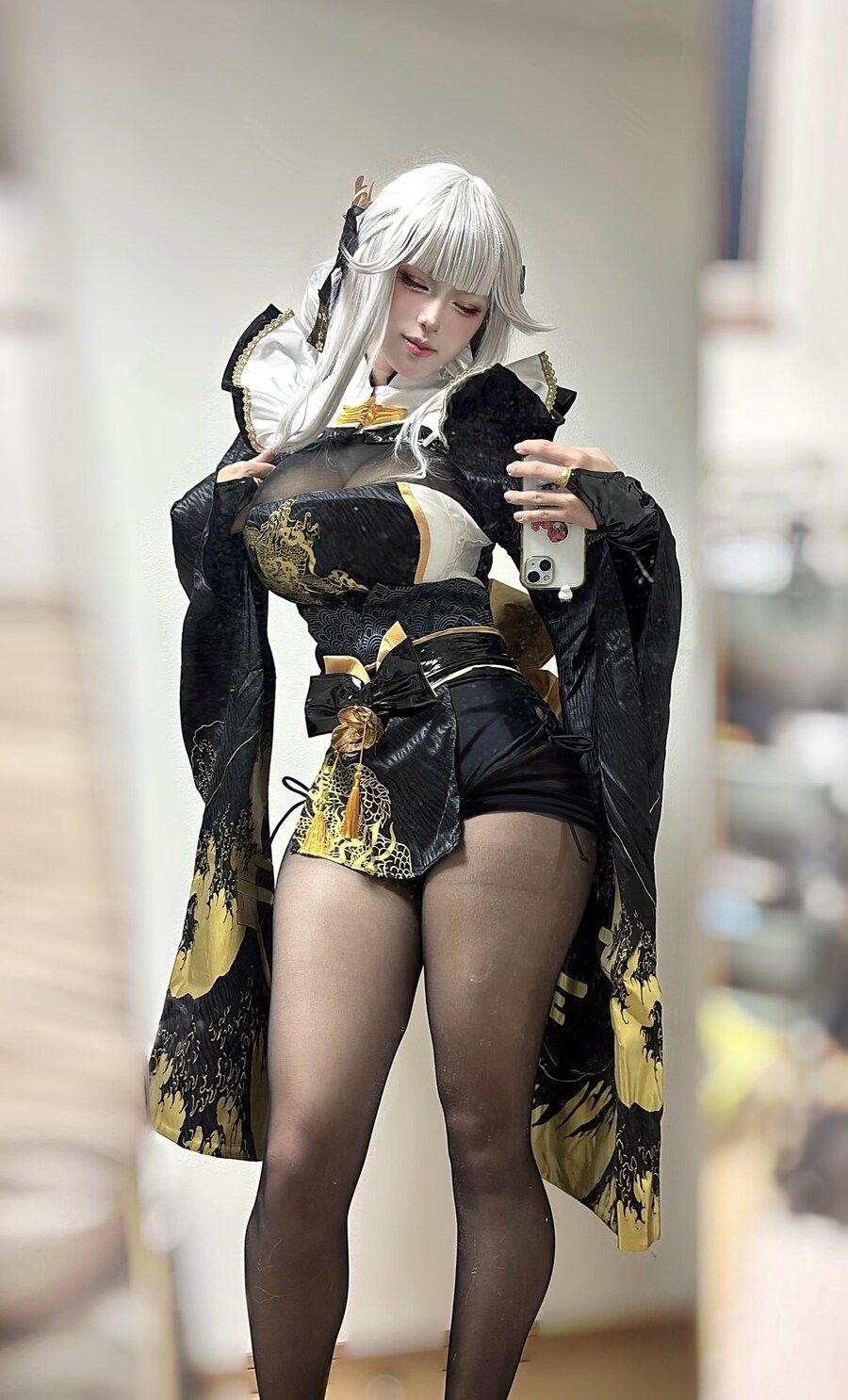 어떤코스어가 코스프레하면서 끊임없이 강조하는 부분_8.jpg