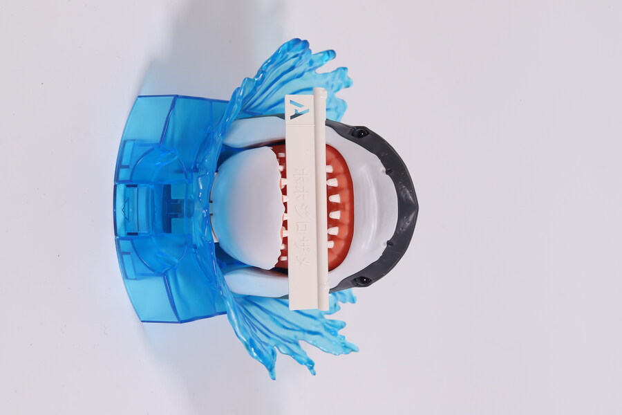 지난 세일 때 구한 백상아리를 조립해봤습니다._11.jpg