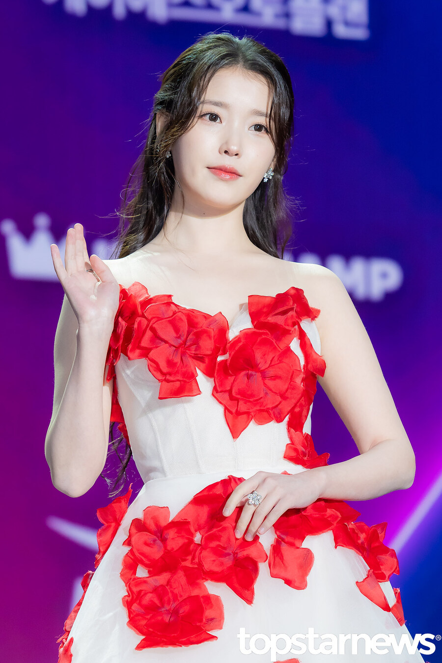 2025.12.29 APAN 스타 어워즈 레드카펫(톱스타뉴스)_6.jpg