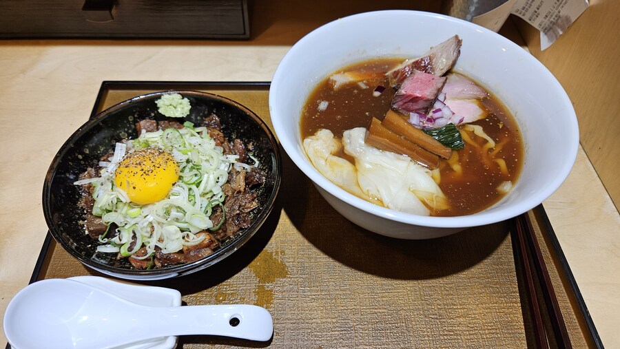 [서울]쇼유(간장) 라멘 ㅡ 멘야준 연남_7.jpg