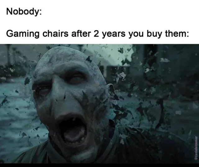 게이밍 의자 구입 2년후 모습.JPG_1.webp