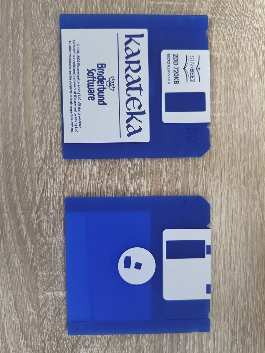 페르시아의 왕자 개발일지 3.5인치 디스켓 코스터 실물 제품 공개_1.jpg