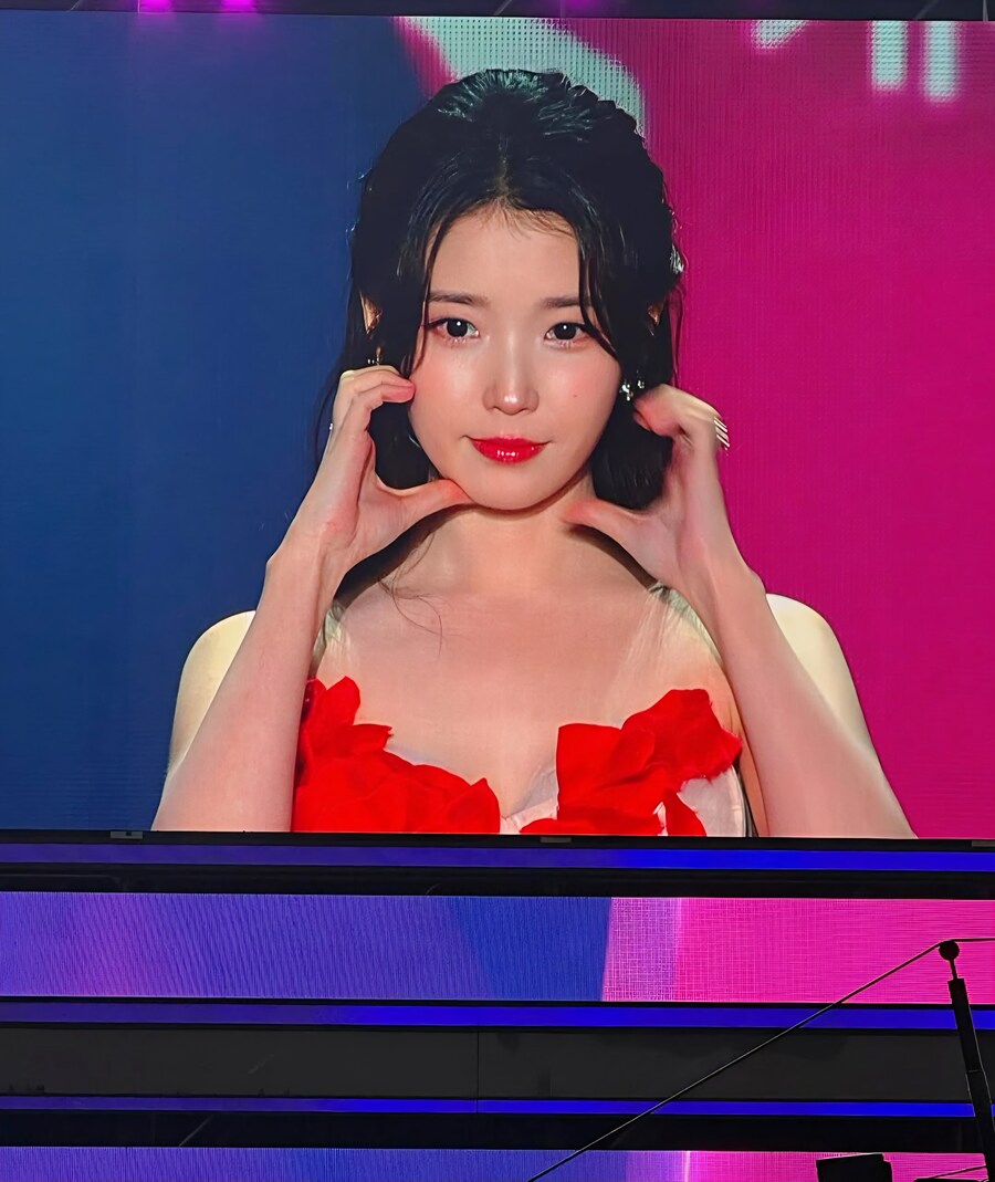 2025.12.30 아이유 인스타그램_7.jpg